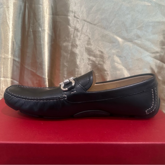 Ferragamo "Parigi" - Picture 2 of 12